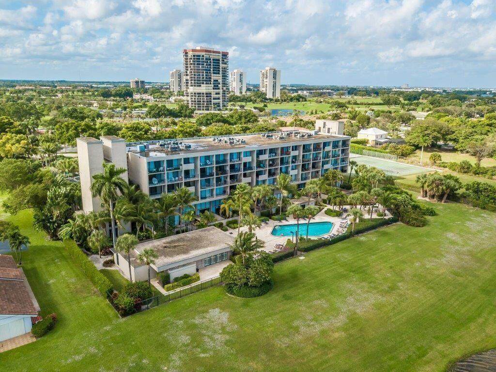 1830 Embassy - Photo 1