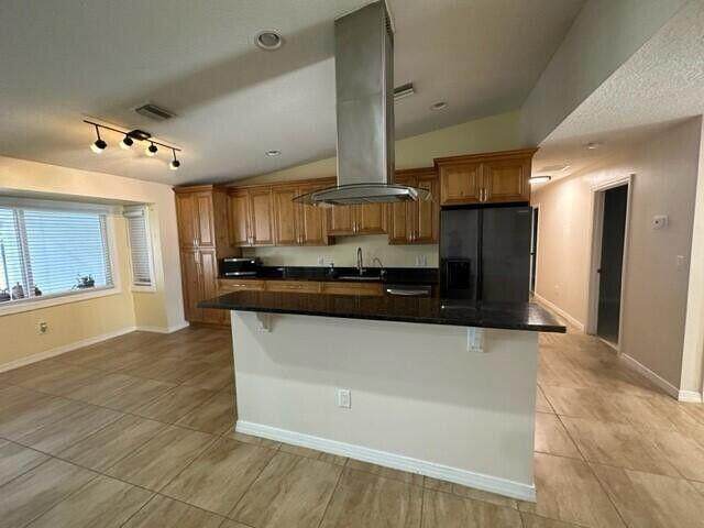 1077 Fernlea - Photo 1