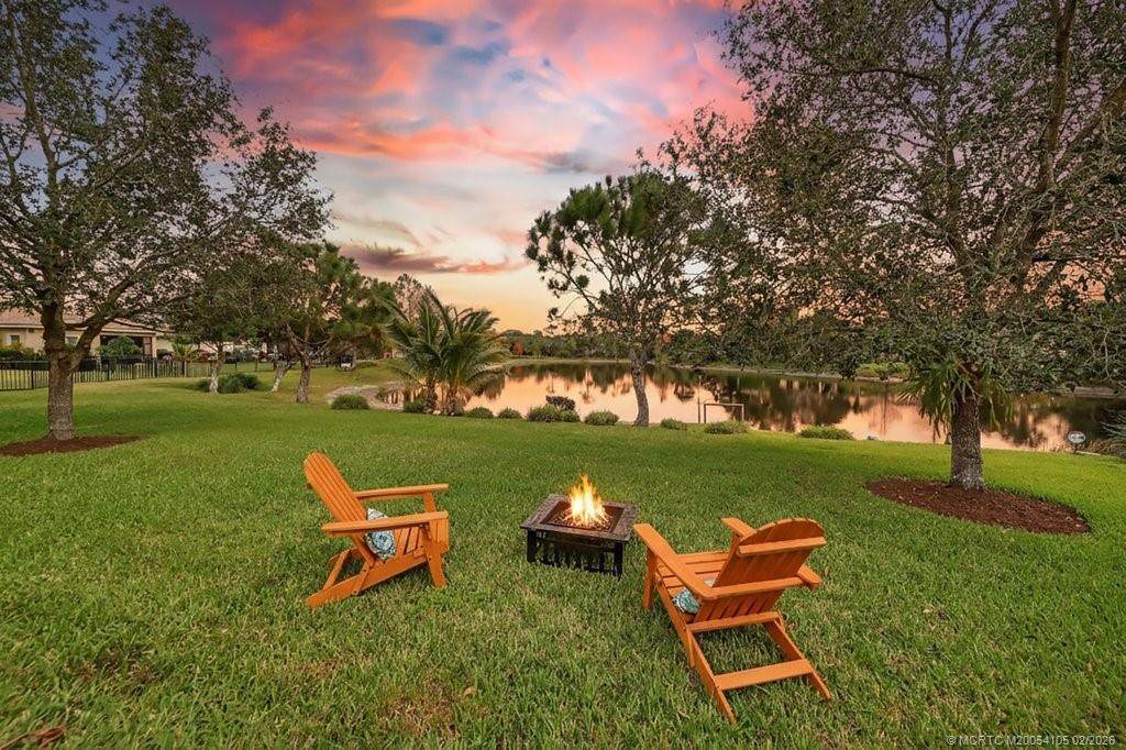 8121 Marin - Photo 1