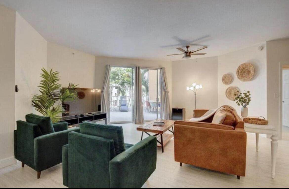802 Windward Way - Photo 1