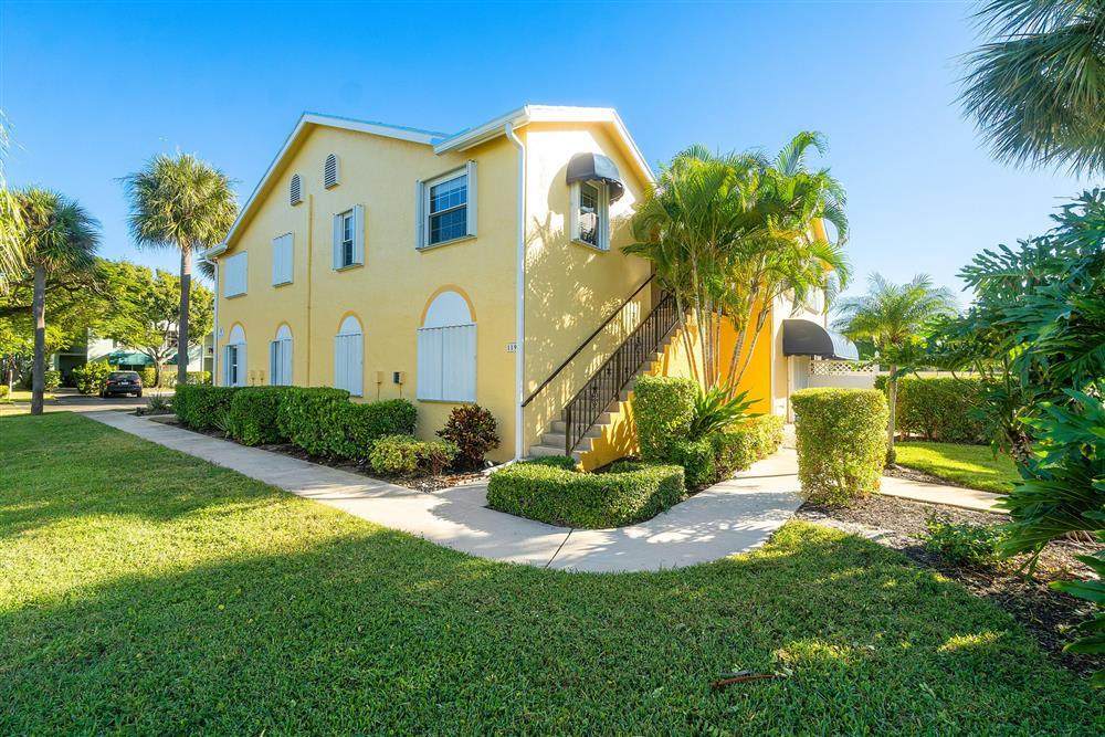 119 Waterside Drive - Photo 1