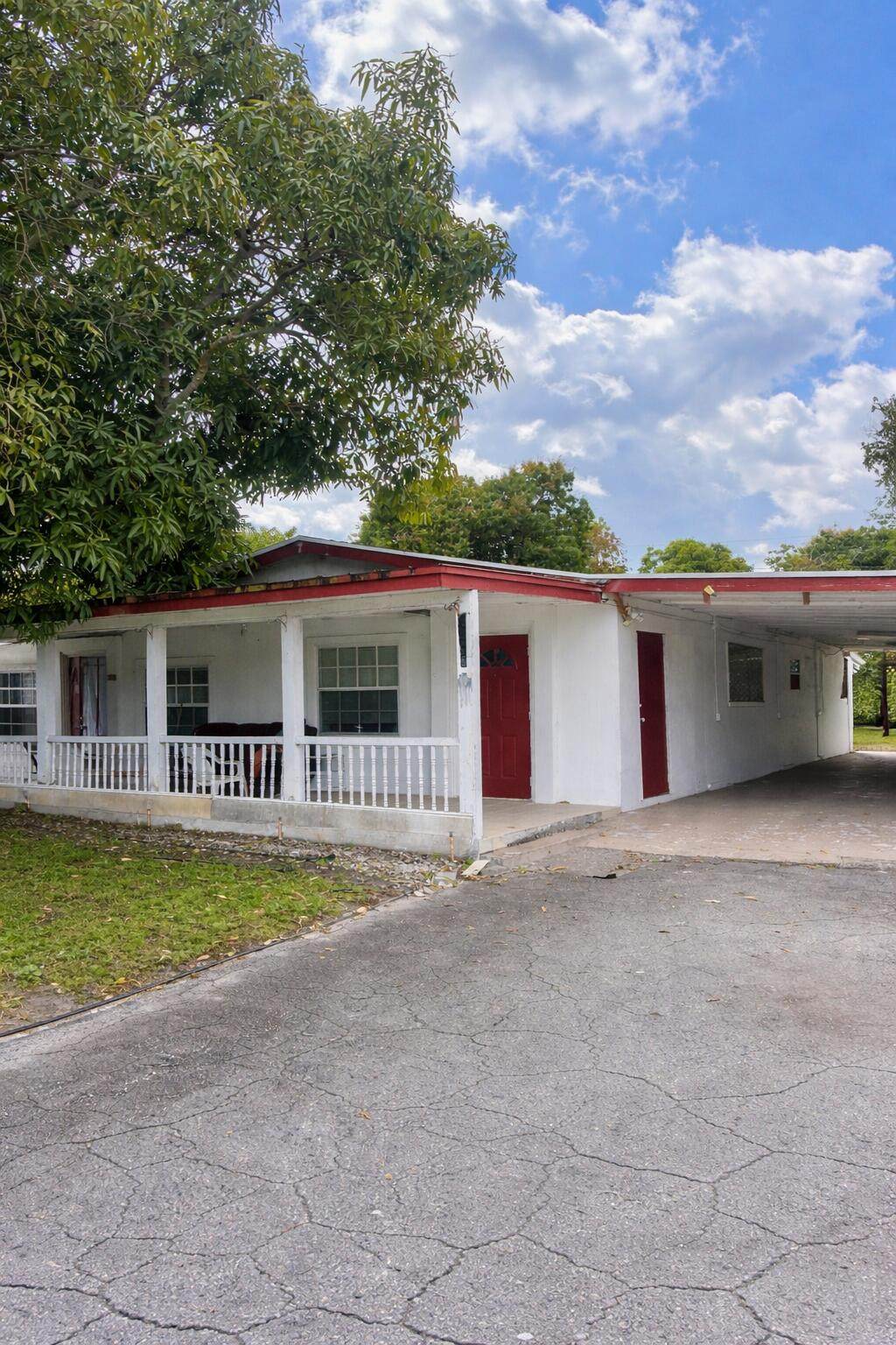 1148 15th Court - Photo 1