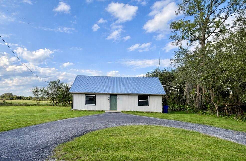 1515 Spring Lane - Photo 1