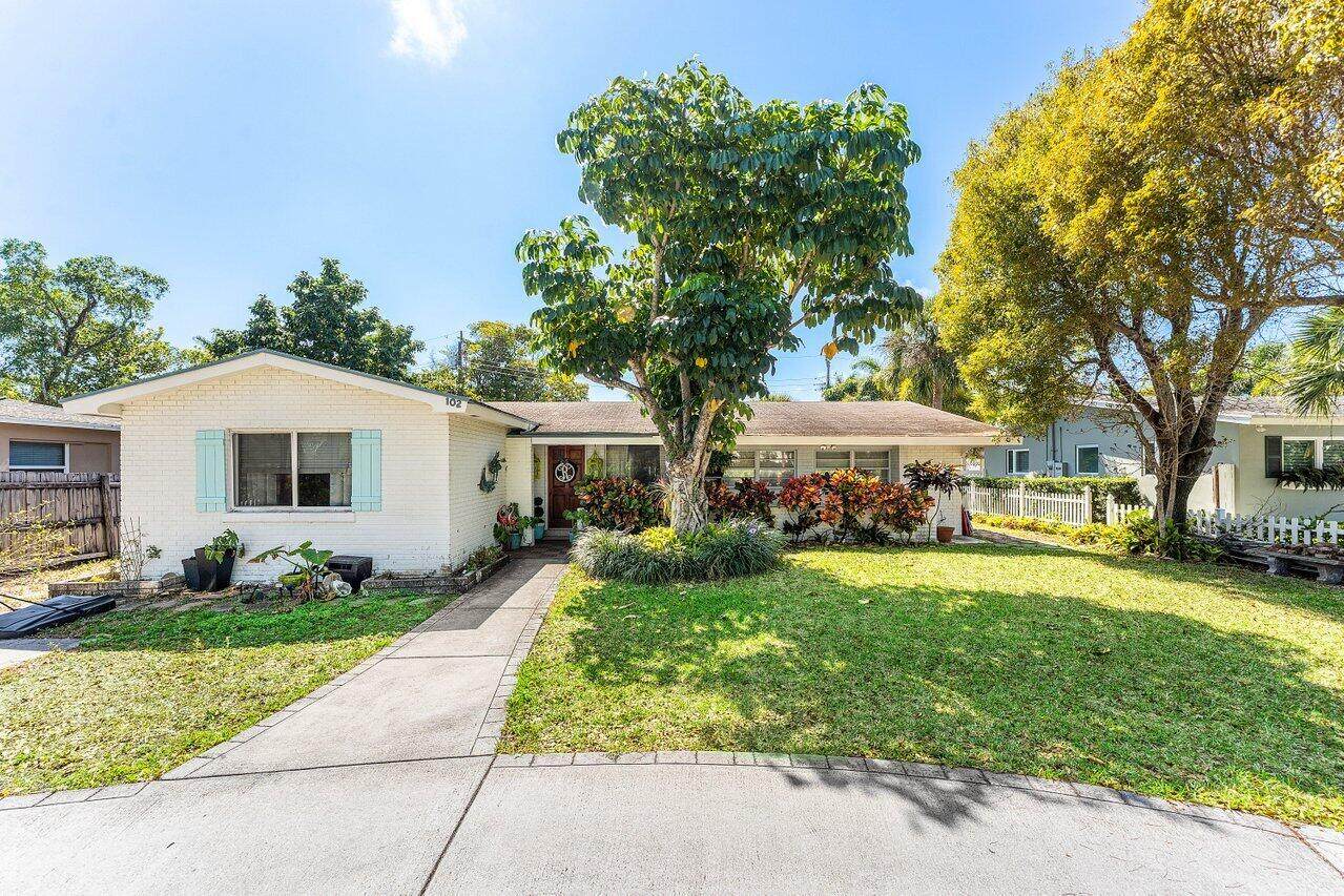 102 22nd Street - Photo 1