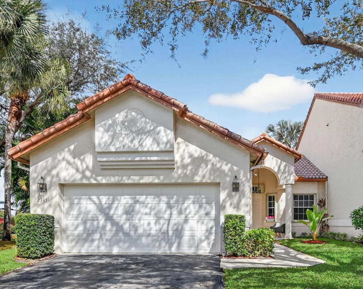 23451 Water Circle - Photo 1