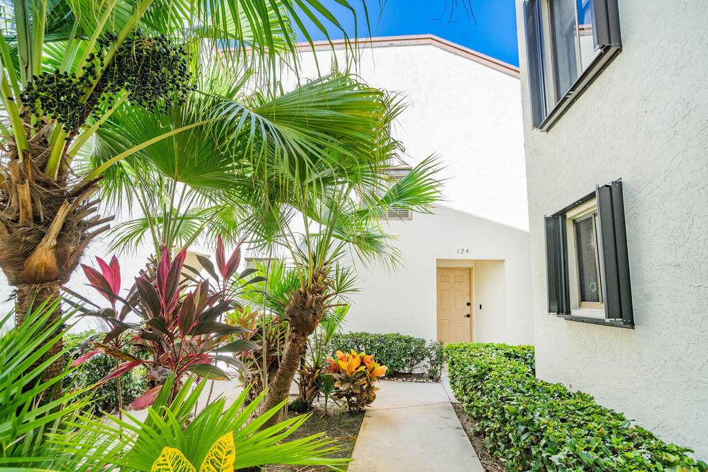 950 Kanner Highway - Photo 1
