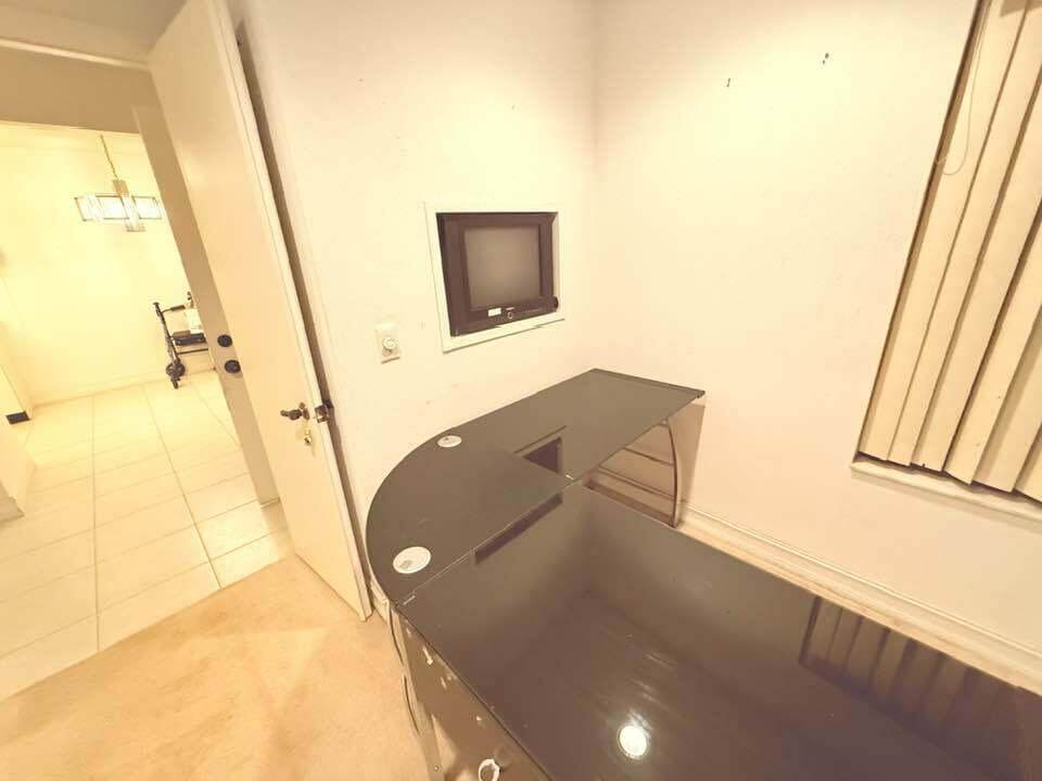 https://bt-photos.global.ssl.fastly.net/beaches/orig_boomver_2_B26006980-29.jpg