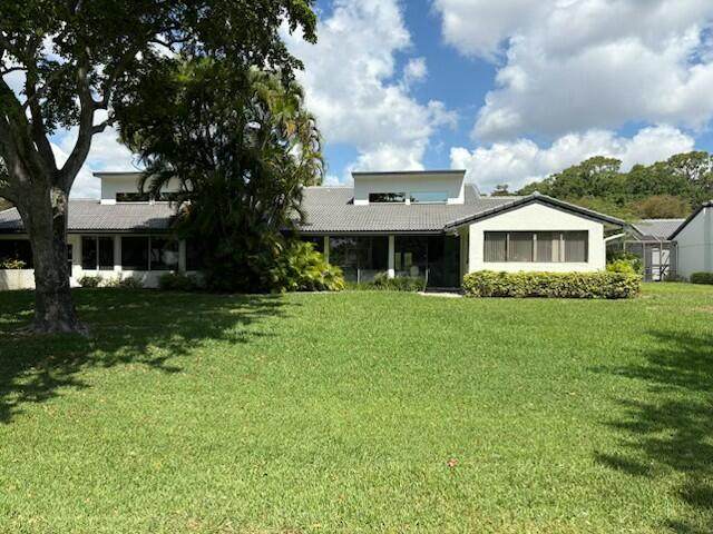 35 Brentwood Drive - Photo 1