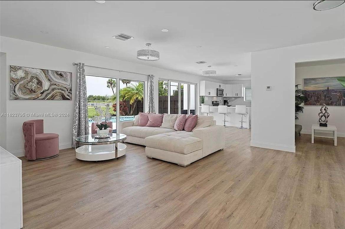 3705 Garden Lane - Photo 1