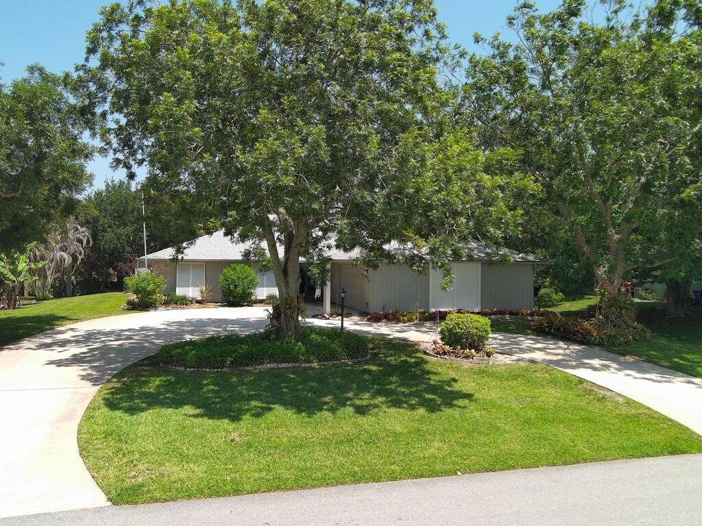 1070 47th Avenue - Photo 1