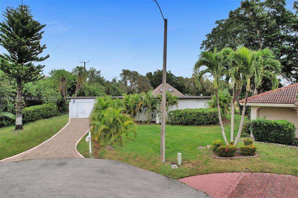 4808 Queen Palm Lane - Photo 1