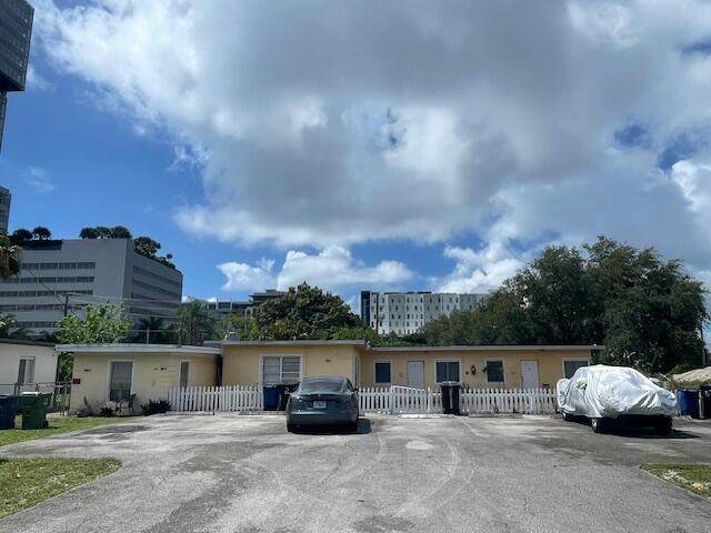 224 9th Court - Photo 1