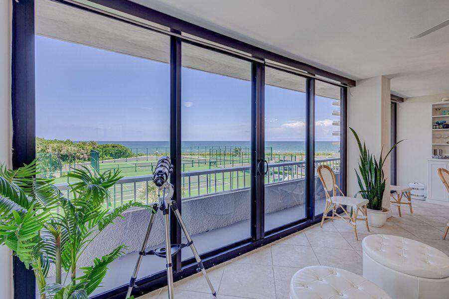 5550 Ocean Drive - Photo 1