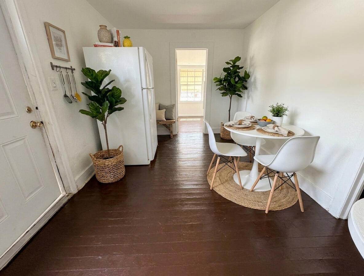 4343 Pinewood Avenue - Photo 1