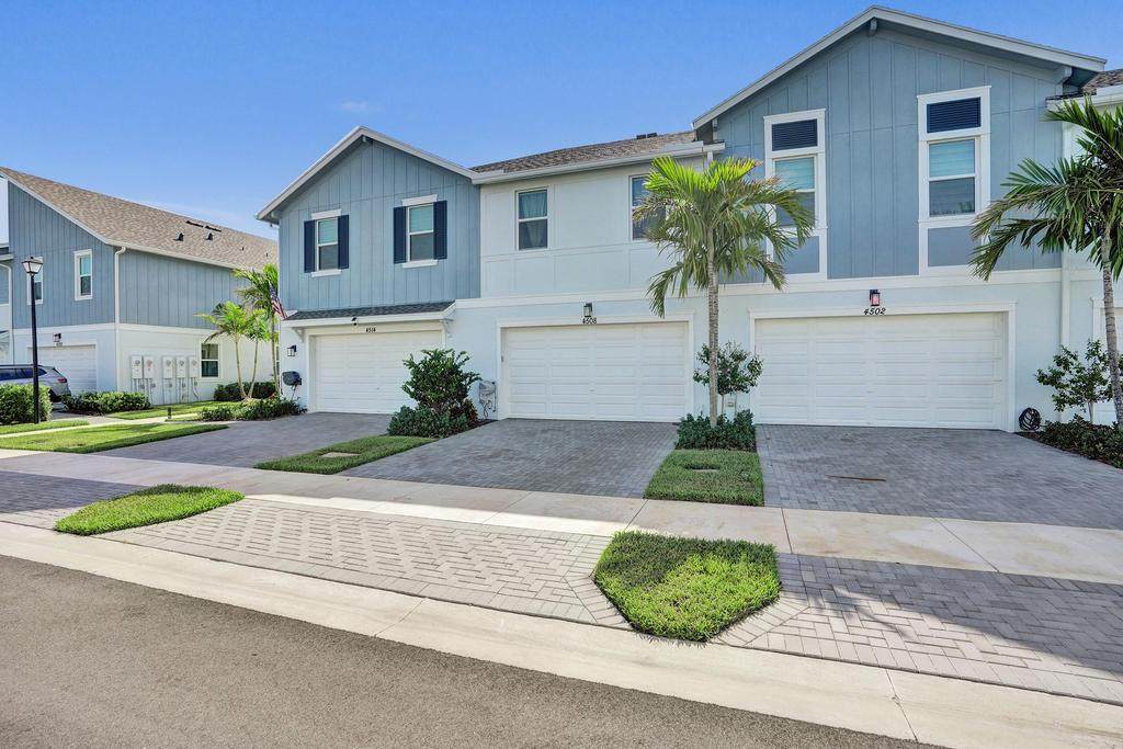 4508 Longwood Lake Square - Photo 1