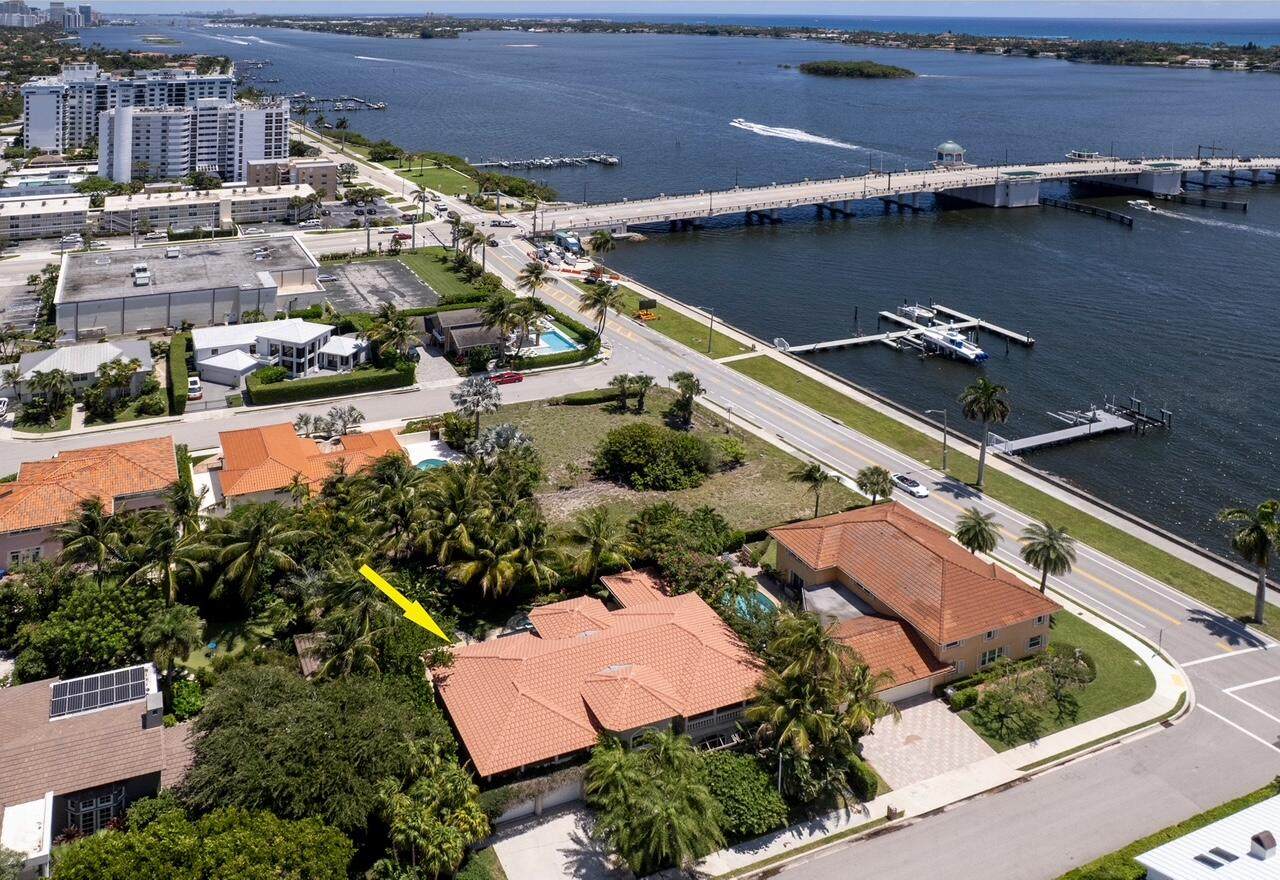 107 Flagler Promenade - Photo 1