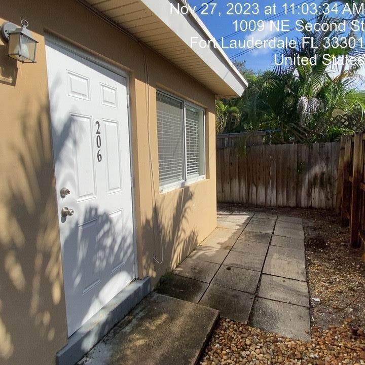 204 10TH Avenue - Photo 1