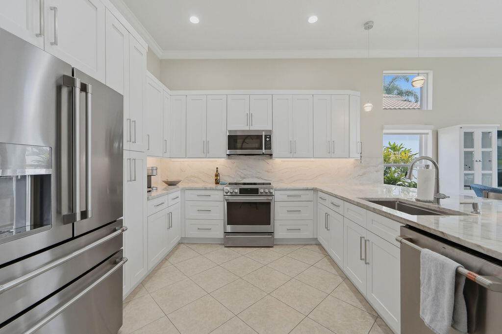 9841 Casa Mar Drive - Photo 1