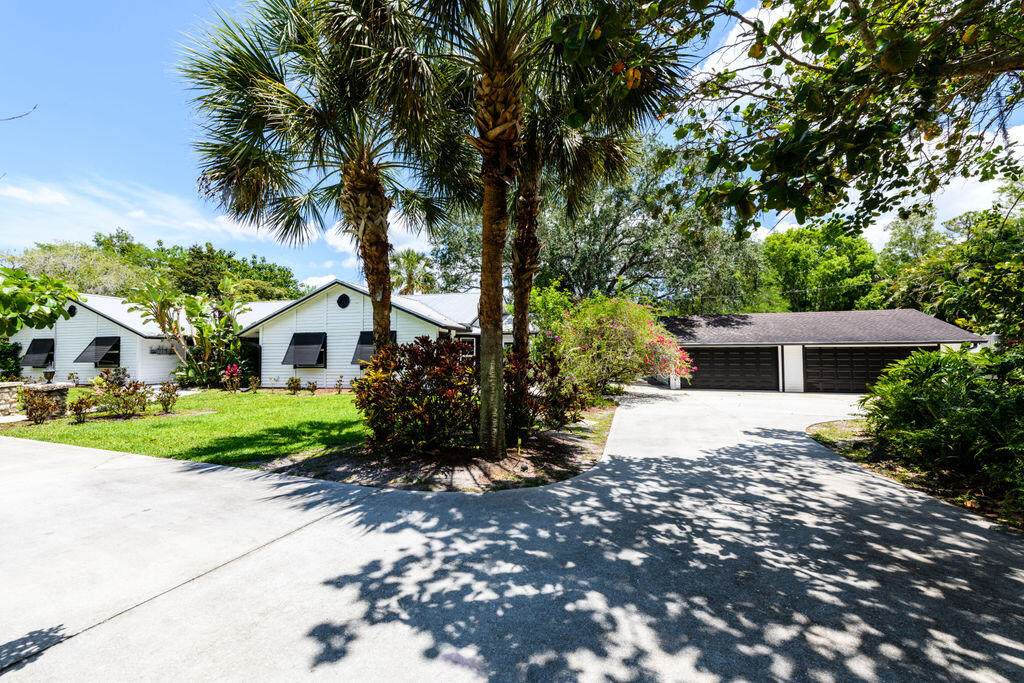 12856 Arrowwood Drive - Photo 1