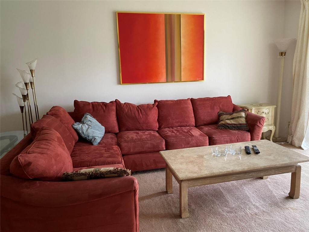 811 Hollybrook - Photo 1