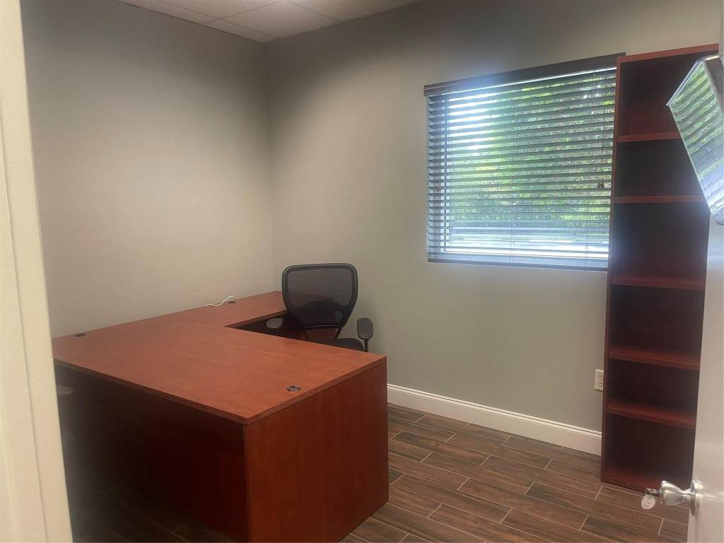 4855 Hillsboro Boulevard - Photo 1