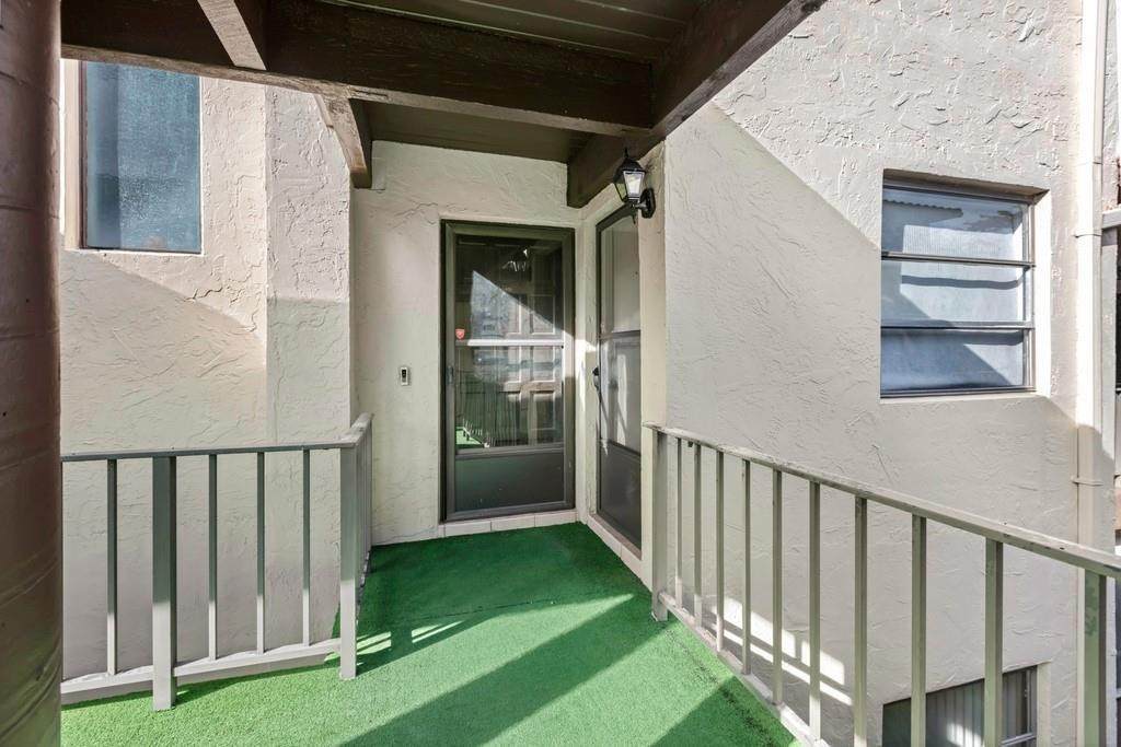 6010 Falls Circle - Photo 1