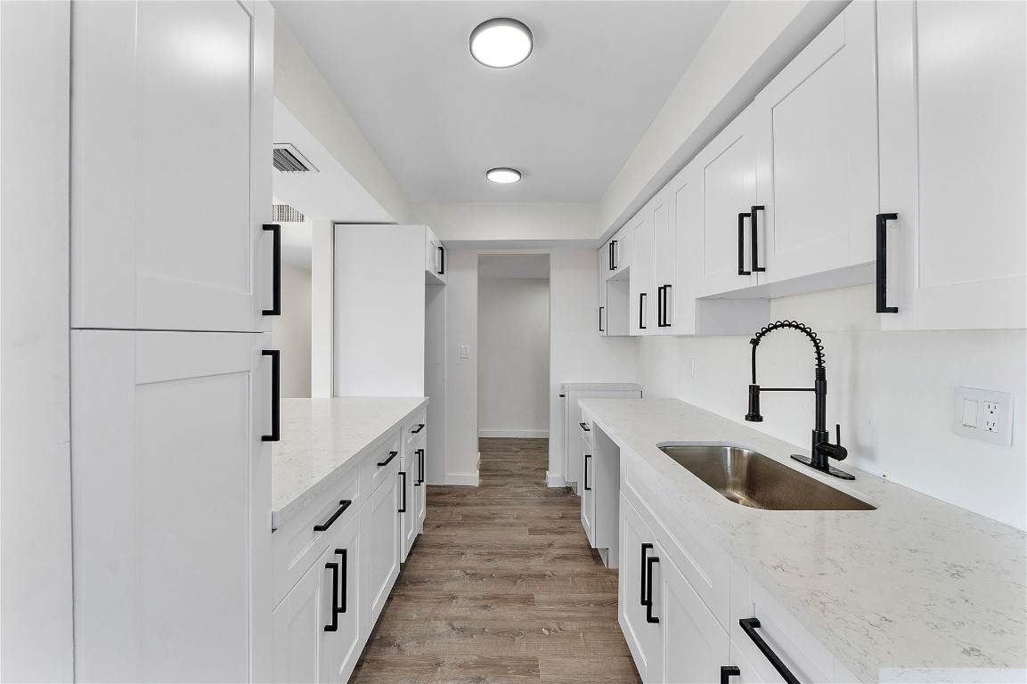 4174 Inverrary - Photo 1