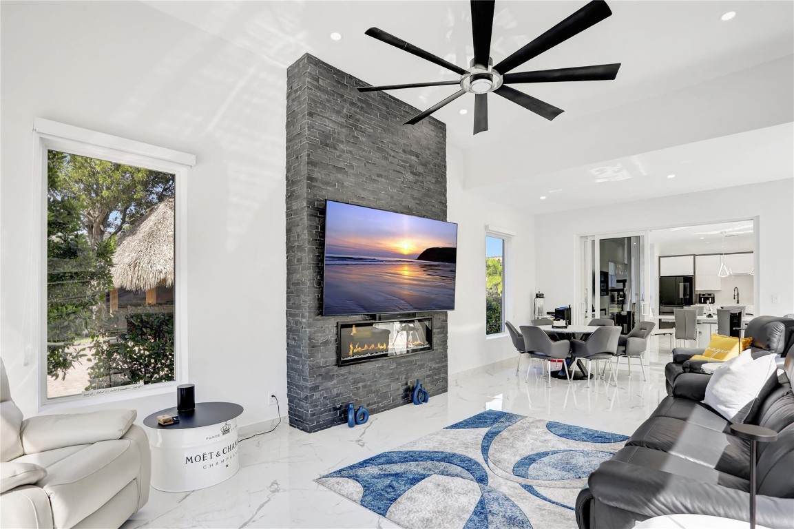 359 Sundial Circle - Photo 1