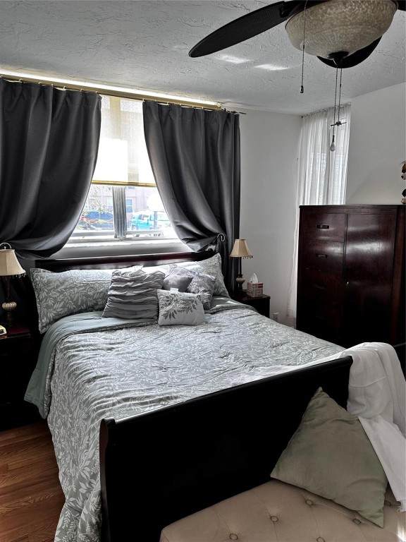 2831 Somerset Drive - Photo 1