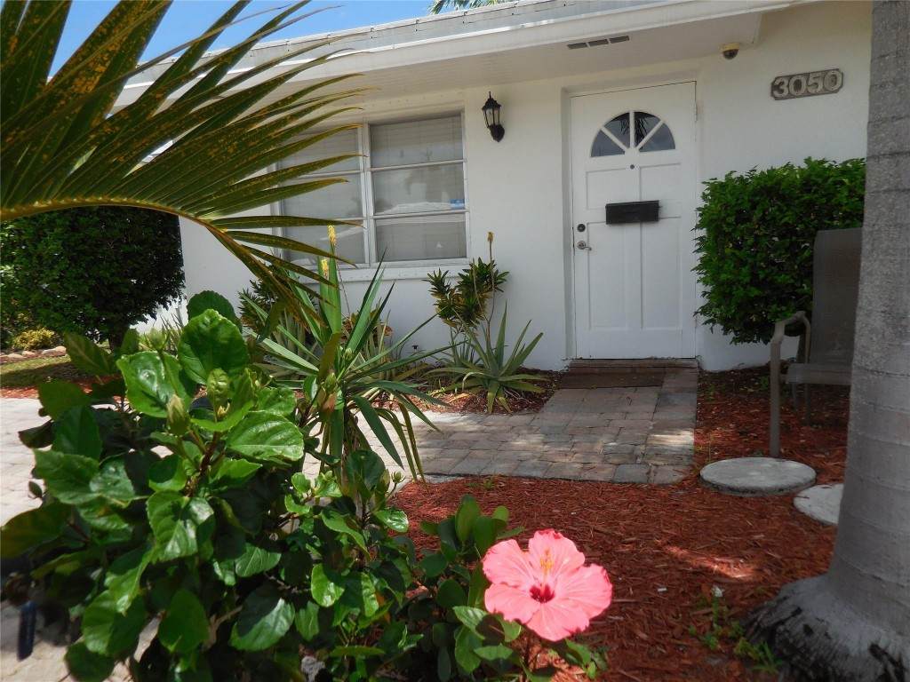 3050 1st Avenue - Photo 1