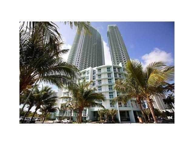 1900 Bayshore Drive - Photo 1