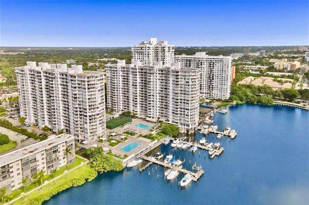 18031 Biscayne Blvd - Photo 1