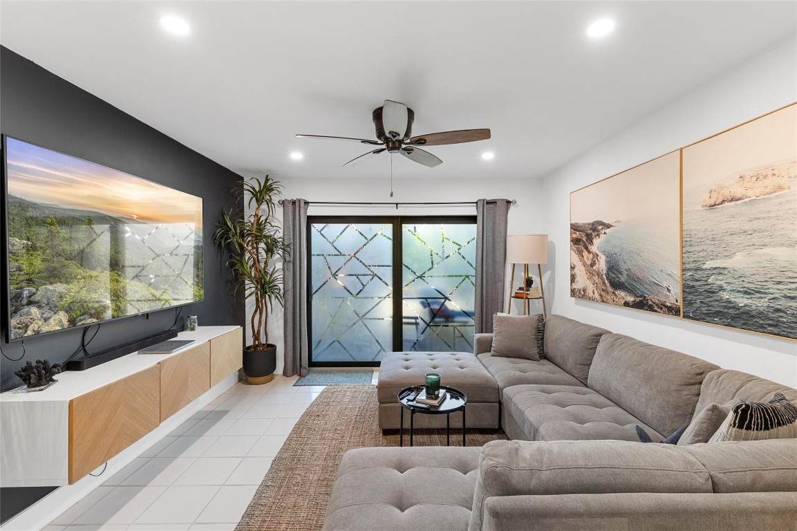 825 13th Street - Photo 1