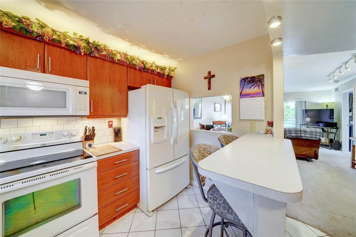 9440 Sunrise Lakes Boulevard - Photo 1