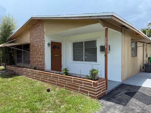 2625 68th Ave - Photo 1