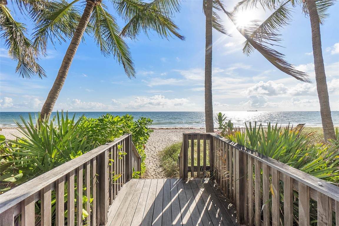https://bt-photos.global.ssl.fastly.net/beaches/orig_boomver_2_F10509530-2.jpg