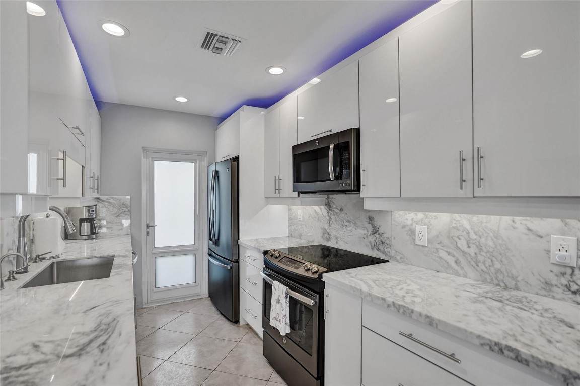https://bt-photos.global.ssl.fastly.net/beaches/orig_boomver_2_F10512535-2.jpg