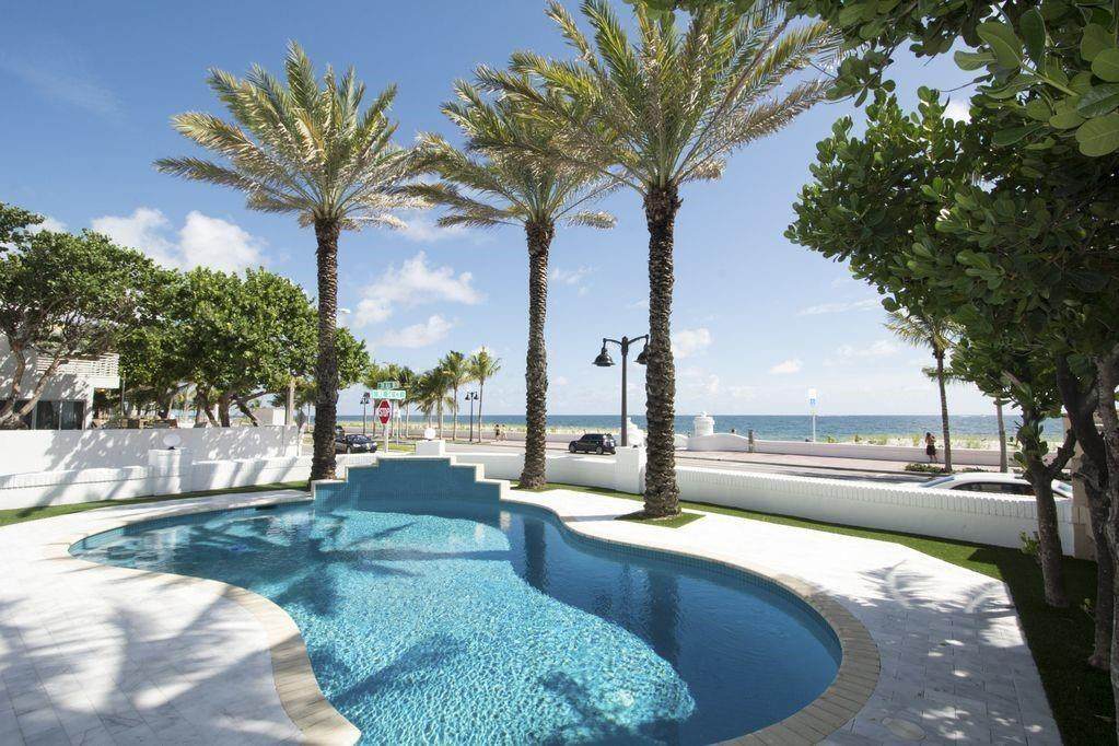 3350 14th Ct - Photo 1