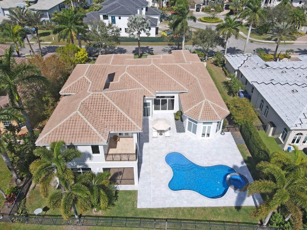 6775 122nd - Photo 1