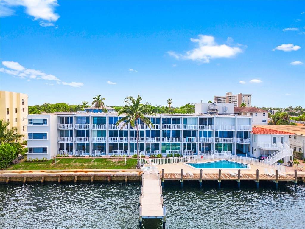2508 Bay Drive - Photo 1