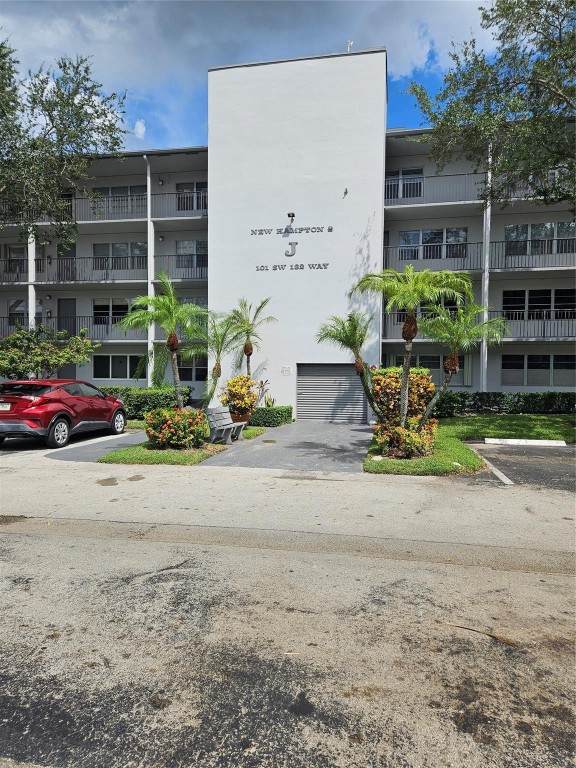 101 132 Way - Photo 1