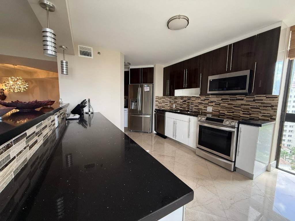 20185 Country Club Drive - Photo 1