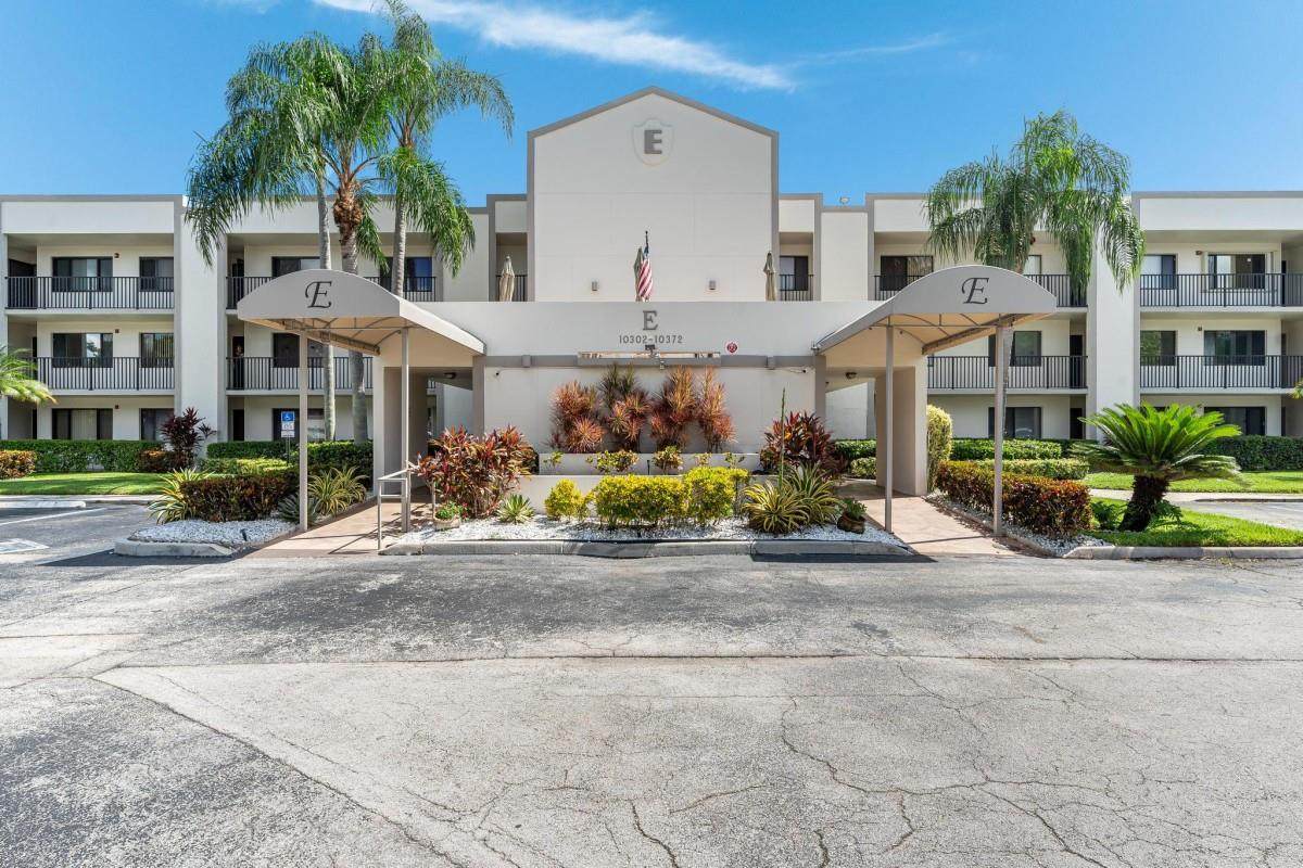 10370 Clairmont Circle - Photo 1