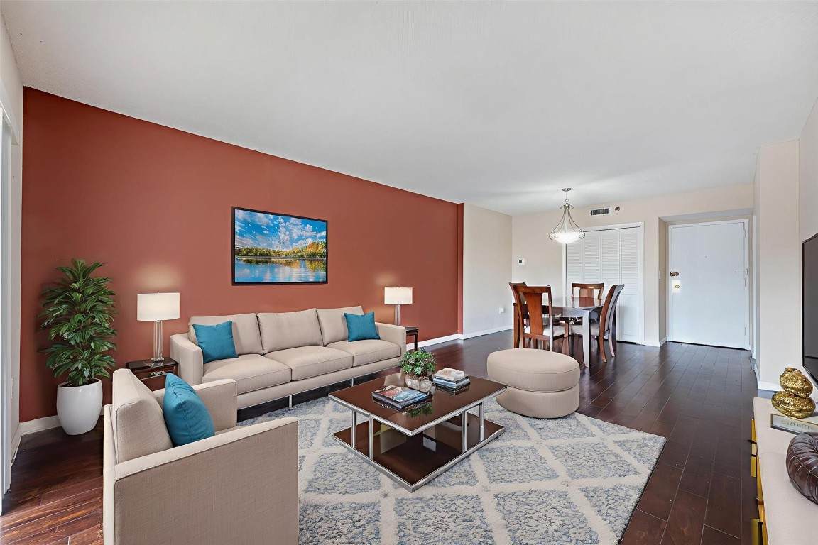 3850 Washington Street - Photo 1