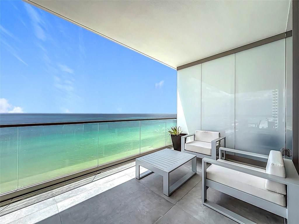 2000 Ocean Drive - Photo 1