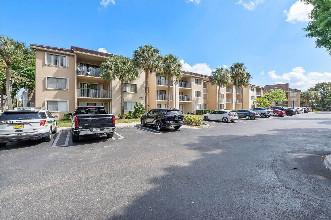 9188 Atlantic - Photo 1