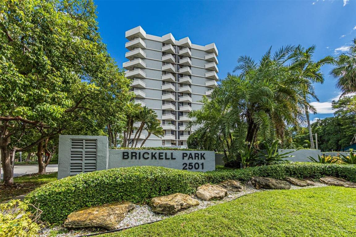 2501 Brickell Avenue - Photo 1