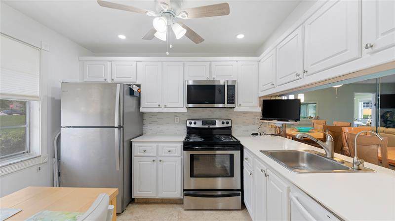 2710 Nassau Bnd - Photo 1