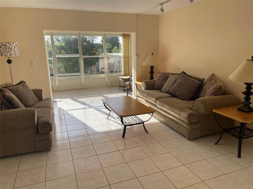 1025 Country Club Drive - Photo 1