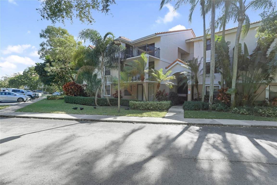10131 Sunrise Boulevard - Photo 1